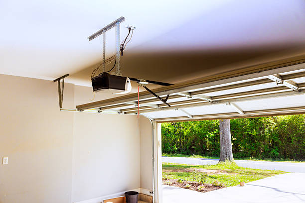 Top rated local Garage Door specialists in Monarch Mill, SC